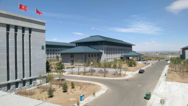 华体会网页版登录入口应邀出席了乌兰察布市人民政府--北京市建筑企业工程建设项目对接会议