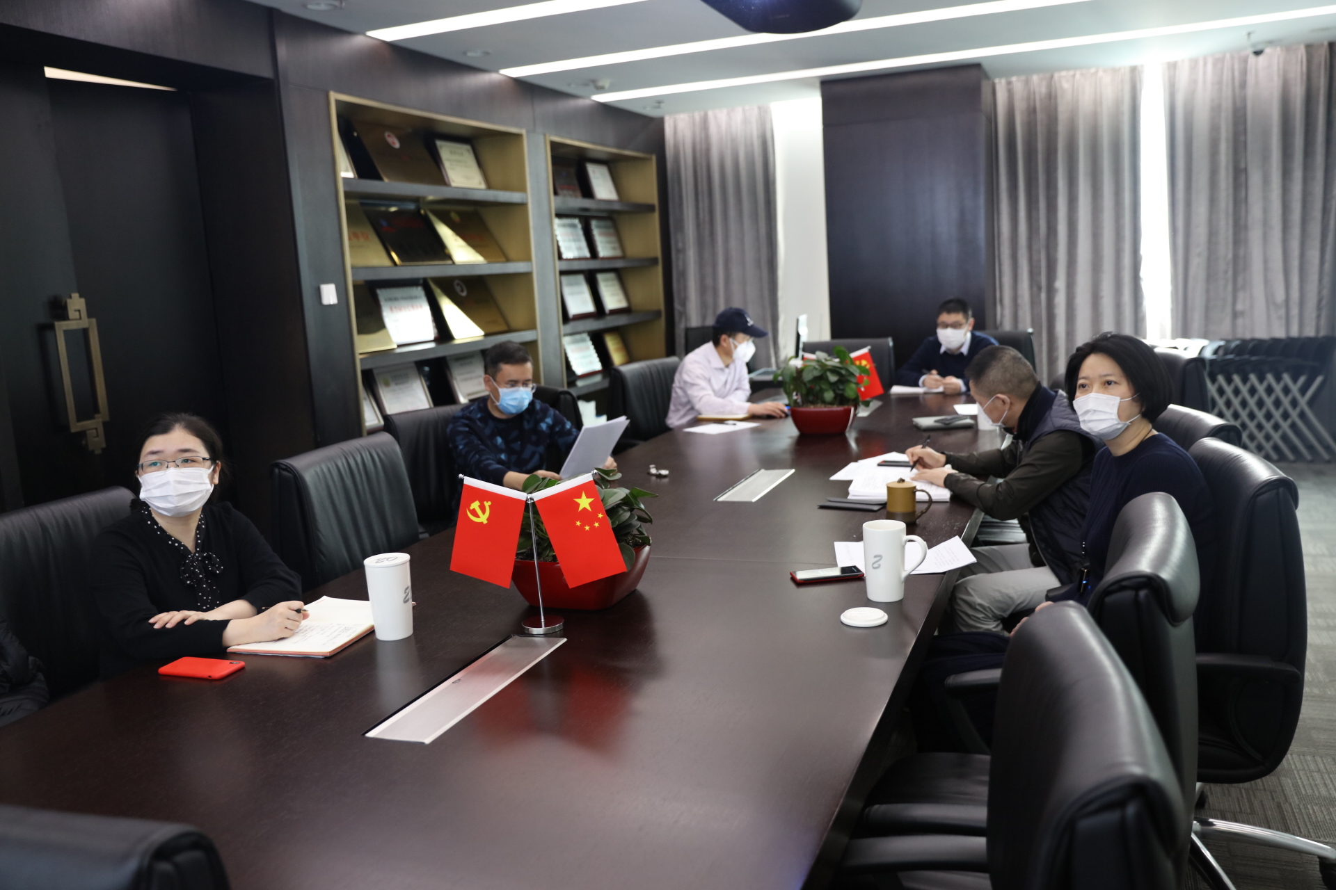 华体会网页版登录入口举行2020年度管理人员述职会议